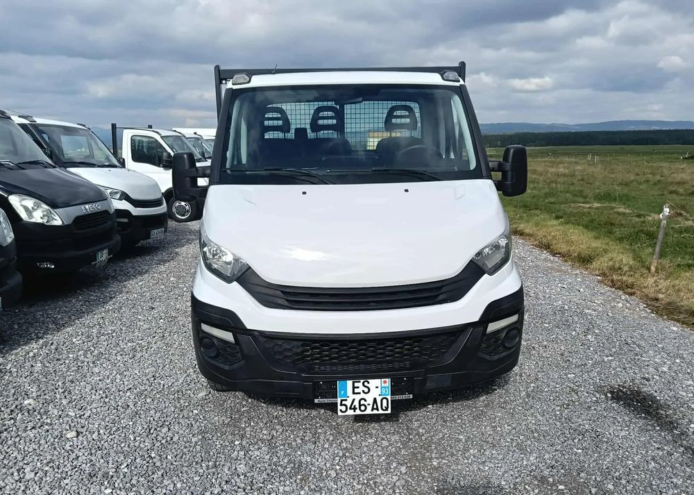Iveco DAILY 35C14, 35C13, 35C12, 35C15 - Véhicule utilitaire benne: photos 5 Iveco DAILY 35C14, 35C13, 35C12, 35C15 - Véhicule utilitaire benne: photos 5