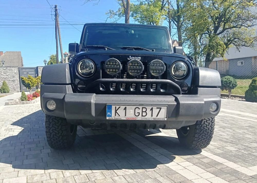 Jeep Wrangler 2.8 CRD Sport - SUV: photos 5 Jeep Wrangler 2.8 CRD Sport - SUV: photos 5