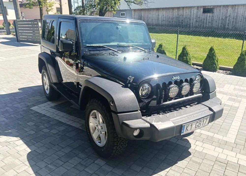 Jeep Wrangler 2.8 CRD Sport - SUV: photos 2 Jeep Wrangler 2.8 CRD Sport - SUV: photos 2