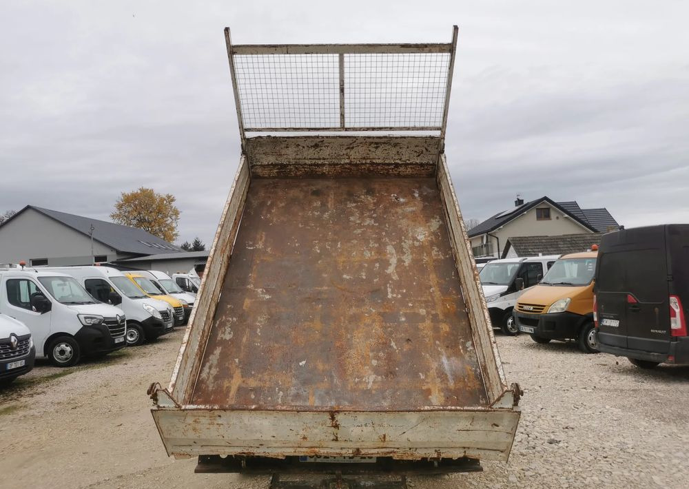 Iveco Daily 35C15 Brygadówka 3.0 - 150KM wywrotka Klimatyzacja Dubel hak kiper doka - Véhicule utilitaire benne: photos 4 Iveco Daily 35C15 Brygadówka 3.0 - 150KM wywrotka Klimatyzacja Dubel hak kiper doka - Véhicule utilitaire benne: photos 4