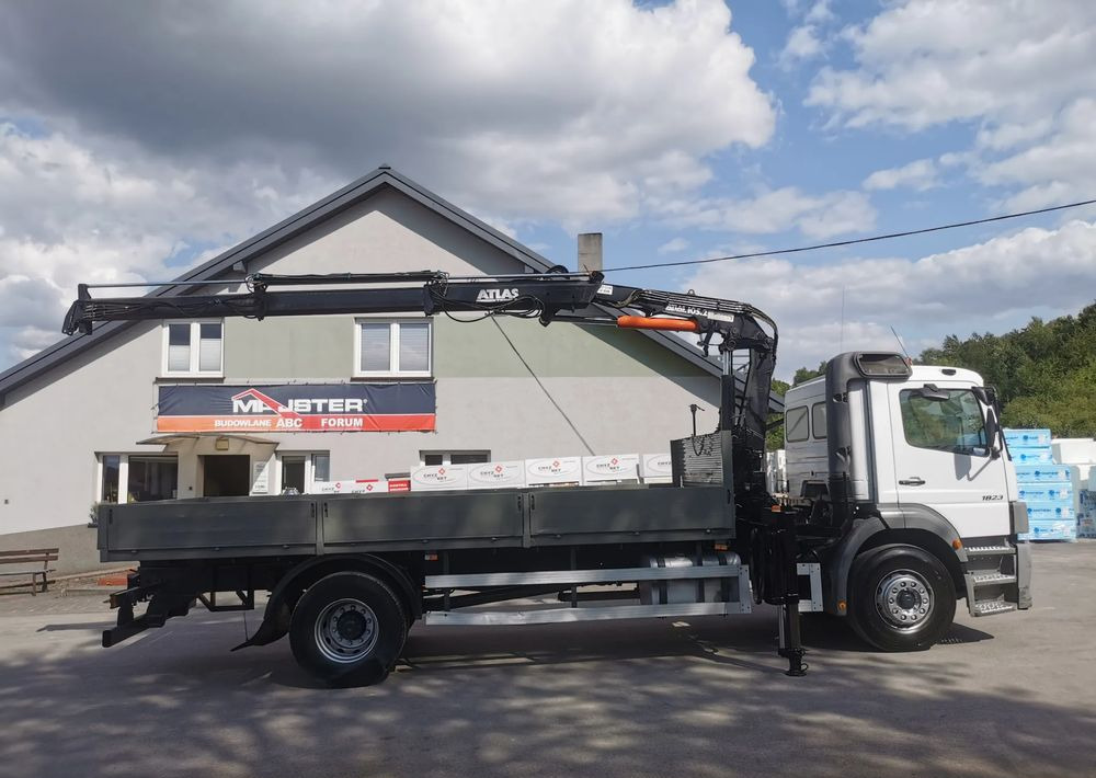 Mercedes-Benz Atego 1823 żuraw HDS Atlas 105.2 koła 315/80R22,5 - Camion plateau, Camion grue: photos 4 Mercedes-Benz Atego 1823 żuraw HDS Atlas 105.2 koła 315/80R22,5 - Camion plateau, Camion grue: photos 4