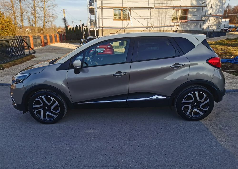 Renault Captur 0.9 Energy TCe Intens - Voiture: photos 5 Renault Captur 0.9 Energy TCe Intens - Voiture: photos 5
