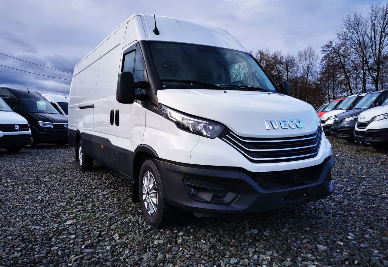 IVECO DAILY 35S18HA8 L4H2 - Fourgon utilitaire: photos 1 IVECO DAILY 35S18HA8 L4H2 - Fourgon utilitaire: photos 1