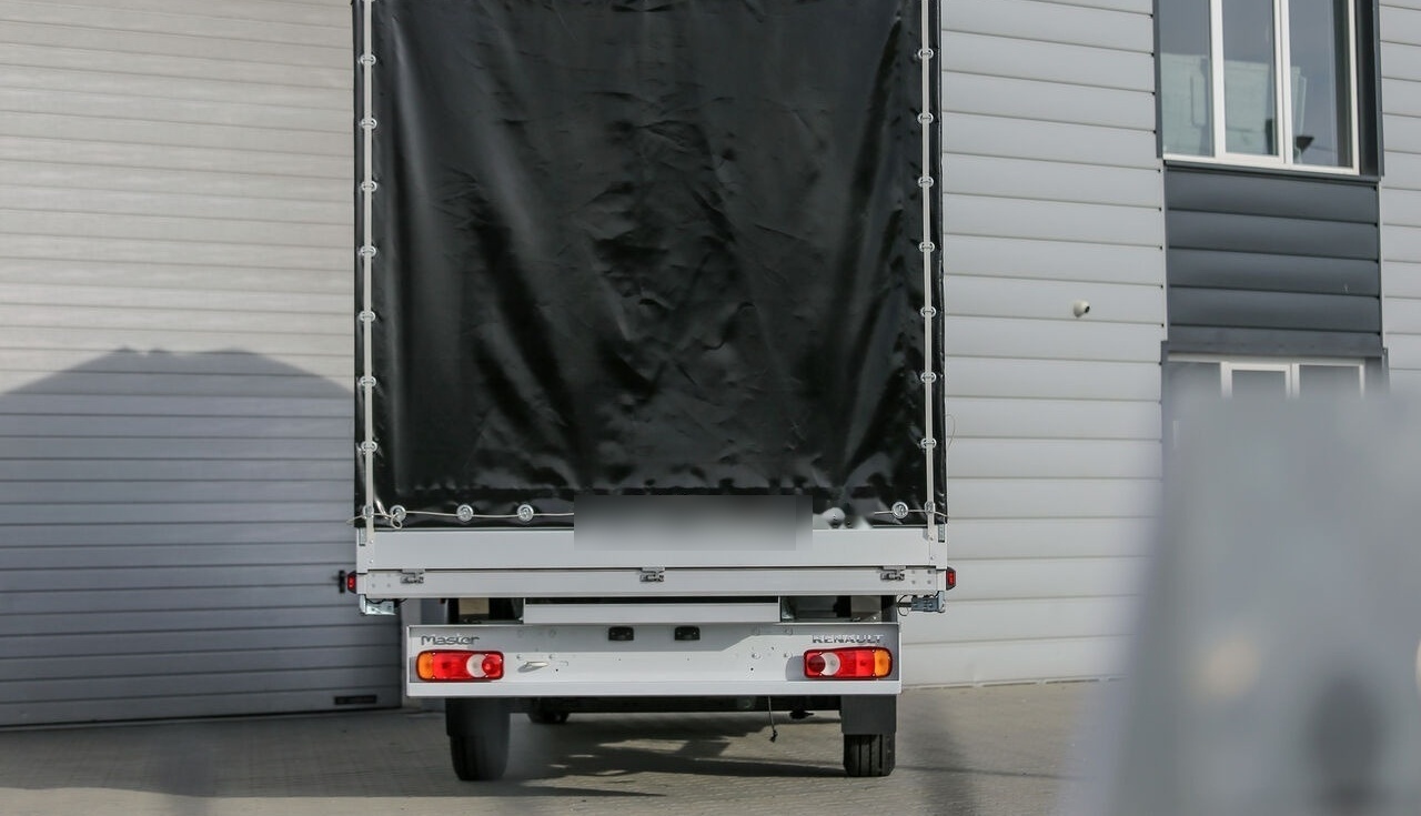 Renault Master - Véhicule utilitaire plateau baché: photos 3 Renault Master - Véhicule utilitaire plateau baché: photos 3