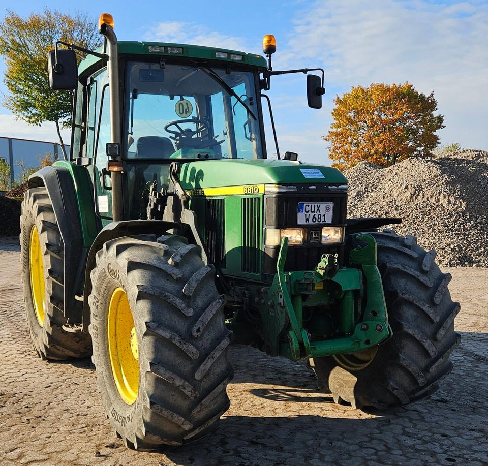 John Deere 6810 | Stoll Robust 30 HDP FL | FH | 8.070 Std. - Tracteur agricole: photos 4 John Deere 6810 | Stoll Robust 30 HDP FL | FH | 8.070 Std. - Tracteur agricole: photos 4