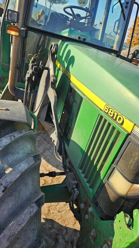 John Deere 6810 | Stoll Robust 30 HDP FL | FH | 8.070 Std. - Tracteur agricole: photos 5 John Deere 6810 | Stoll Robust 30 HDP FL | FH | 8.070 Std. - Tracteur agricole: photos 5