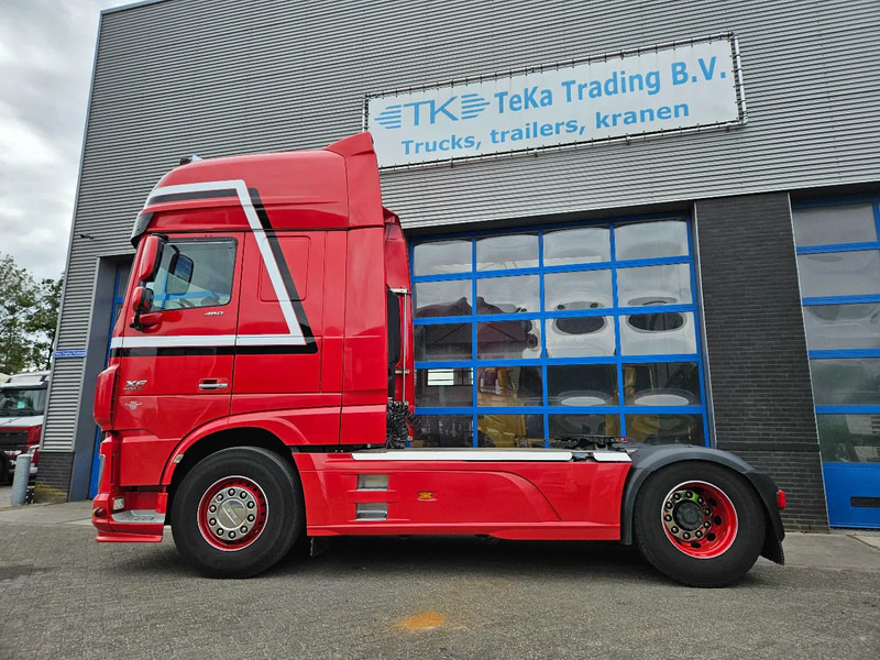 DAF XF 460 SSC Nieuwe APK/TÜV - Tracteur routier: photos 3 DAF XF 460 SSC Nieuwe APK/TÜV - Tracteur routier: photos 3