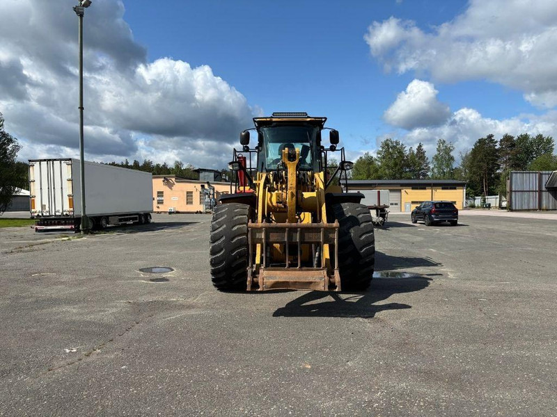 Caterpillar 972K - Chargeuse sur pneus: photos 1 Caterpillar 972K - Chargeuse sur pneus: photos 1