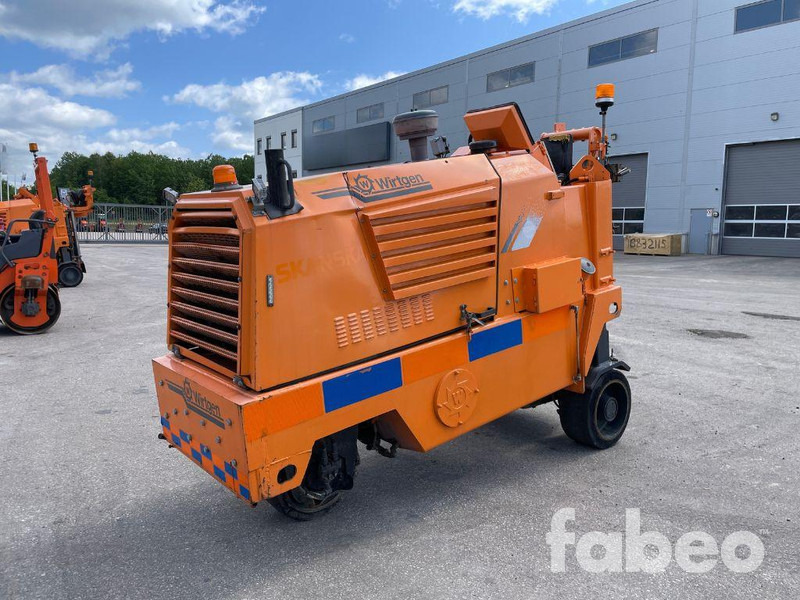 Wirtgen W500 - Travaux routiers: photos 1 Wirtgen W500 - Travaux routiers: photos 1
