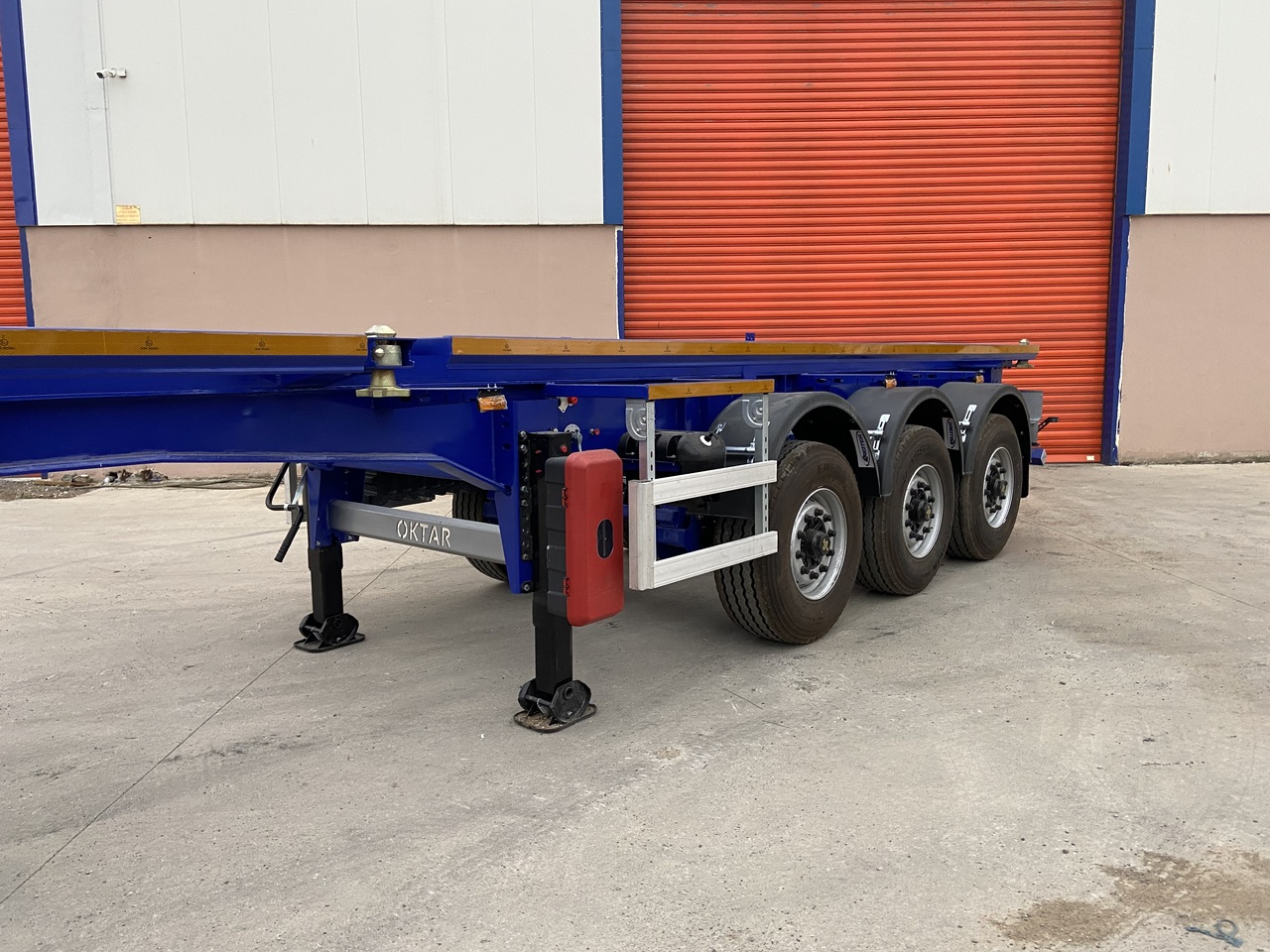 OKTAR CONTAINER TIPPER TRAILER ADR 2025 - Semi-remorque porte-conteneur/ Caisse mobile: photos 5 OKTAR CONTAINER TIPPER TRAILER ADR 2025 - Semi-remorque porte-conteneur/ Caisse mobile: photos 5