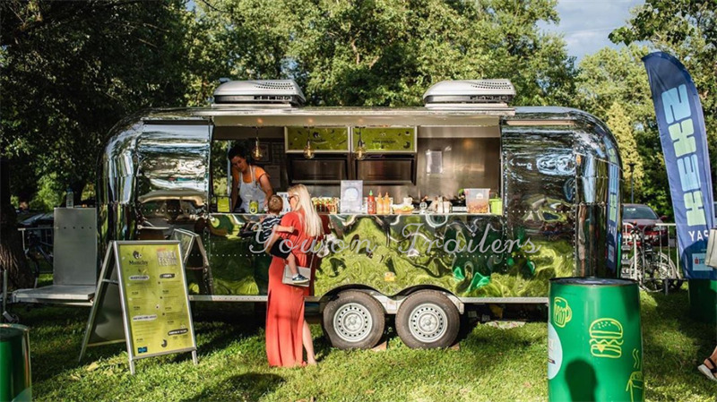 YOWON European standard food trailer with CE certificate - Remorque magasin: photos 1 YOWON European standard food trailer with CE certificate - Remorque magasin: photos 1