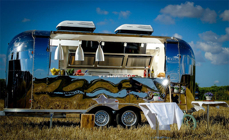 Yowon commercial food vending trailer Airstream type food truck - Remorque magasin: photos 3 Yowon commercial food vending trailer Airstream type food truck - Remorque magasin: photos 3