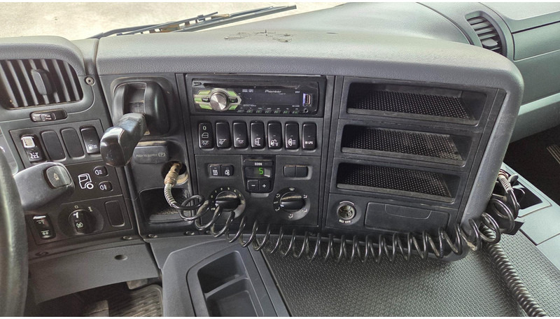 Crédit-bail Scania P360 6X2 Full Steel Scania P360 6X2 Full Steel: photos 17