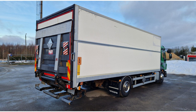 Volvo FL250 4X2 lifting box - Camion fourgon: photos 3 Volvo FL250 4X2 lifting box - Camion fourgon: photos 3