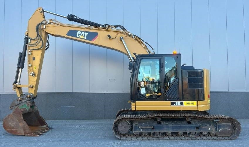 CAT 325 FL CR (Under Preparation) - Pelle sur chenille: photos 1 CAT 325 FL CR (Under Preparation) - Pelle sur chenille: photos 1