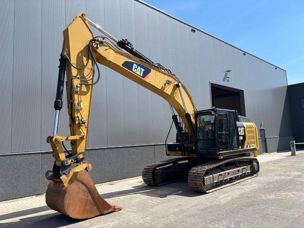 CAT 329 E LN (GPS Prepared / CE) - Pelle sur chenille: photos 2 CAT 329 E LN (GPS Prepared / CE) - Pelle sur chenille: photos 2