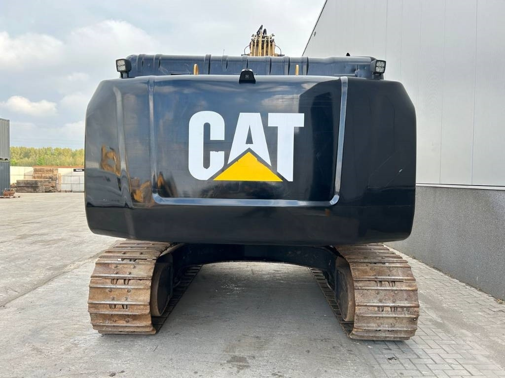 CAT 330F L (Roto|GPS|2 buckets) - Pelle sur chenille: photos 3 CAT 330F L (Roto|GPS|2 buckets) - Pelle sur chenille: photos 3