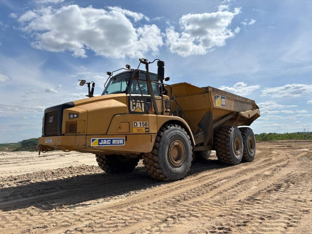 CAT 745 C (3 units available / Under Preparation) - Tombereau articulé: photos 1 CAT 745 C (3 units available / Under Preparation) - Tombereau articulé: photos 1