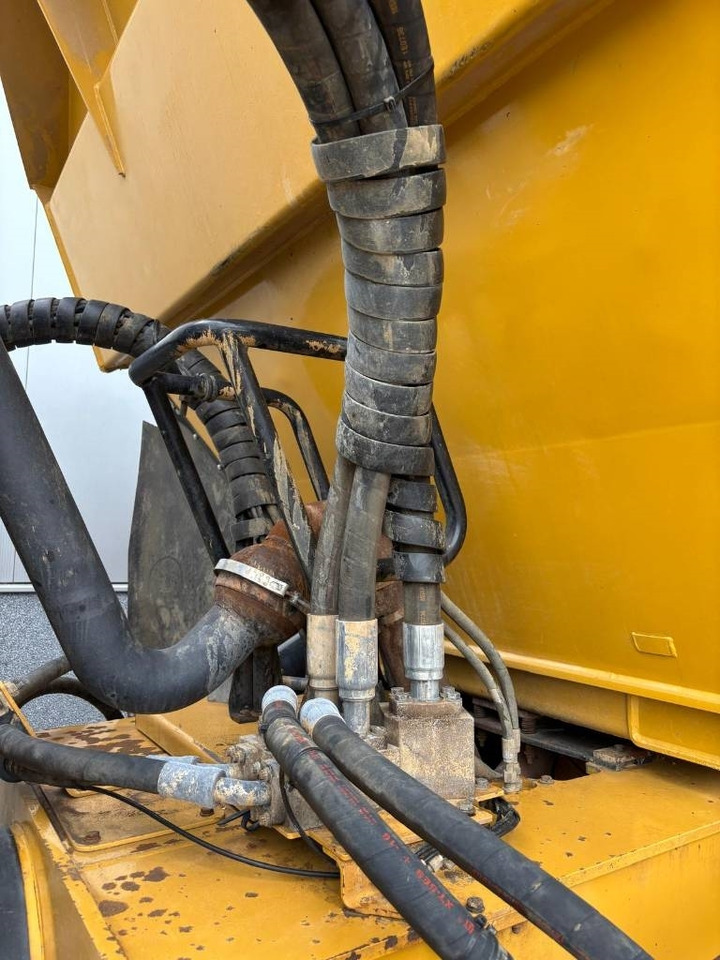 Tombereau articulé CAT 745 C: photos 14