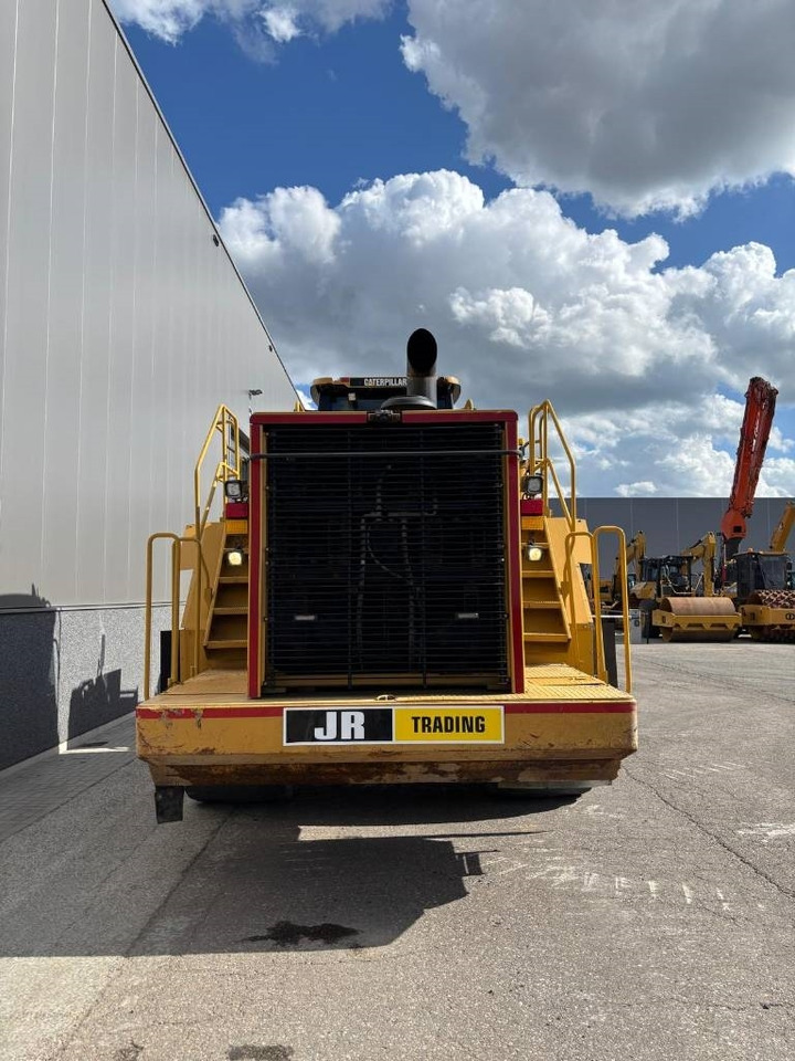 CAT 988 H  - Chargeuse sur pneus: photos 4 CAT 988 H  - Chargeuse sur pneus: photos 4