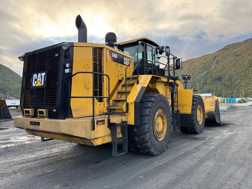 CAT 988 K (On Transport)  - Chargeuse sur pneus: photos 4 CAT 988 K (On Transport)  - Chargeuse sur pneus: photos 4