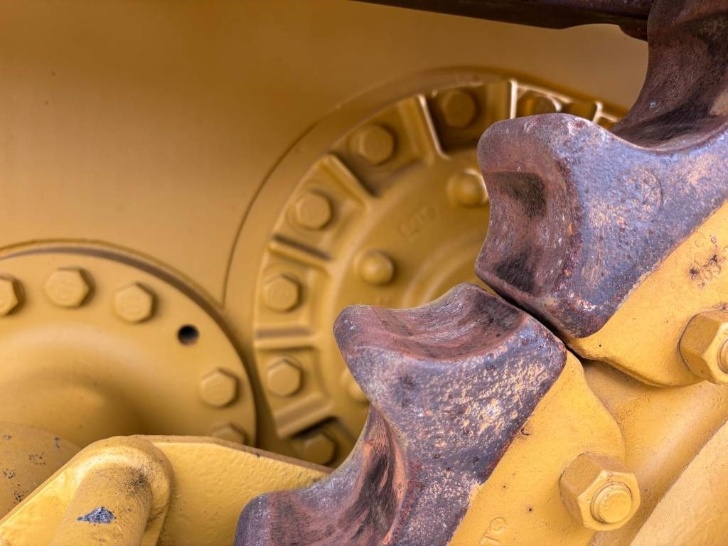 Bulldozer CAT D 6 K 2 XL (Low Verified Hours): photos 28