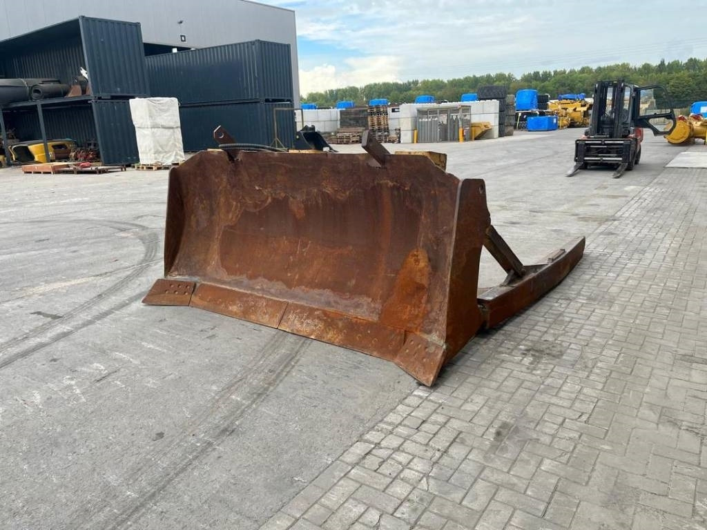 CAT D 6 XL Blade + Pusharms - Lame: photos 2 CAT D 6 XL Blade + Pusharms - Lame: photos 2