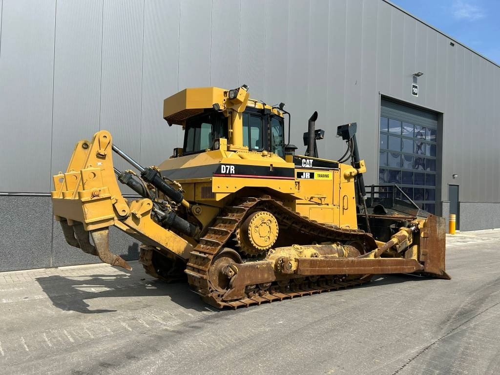 CAT D 7 R (Leica GPS) - Bulldozer: photos 5 CAT D 7 R (Leica GPS) - Bulldozer: photos 5