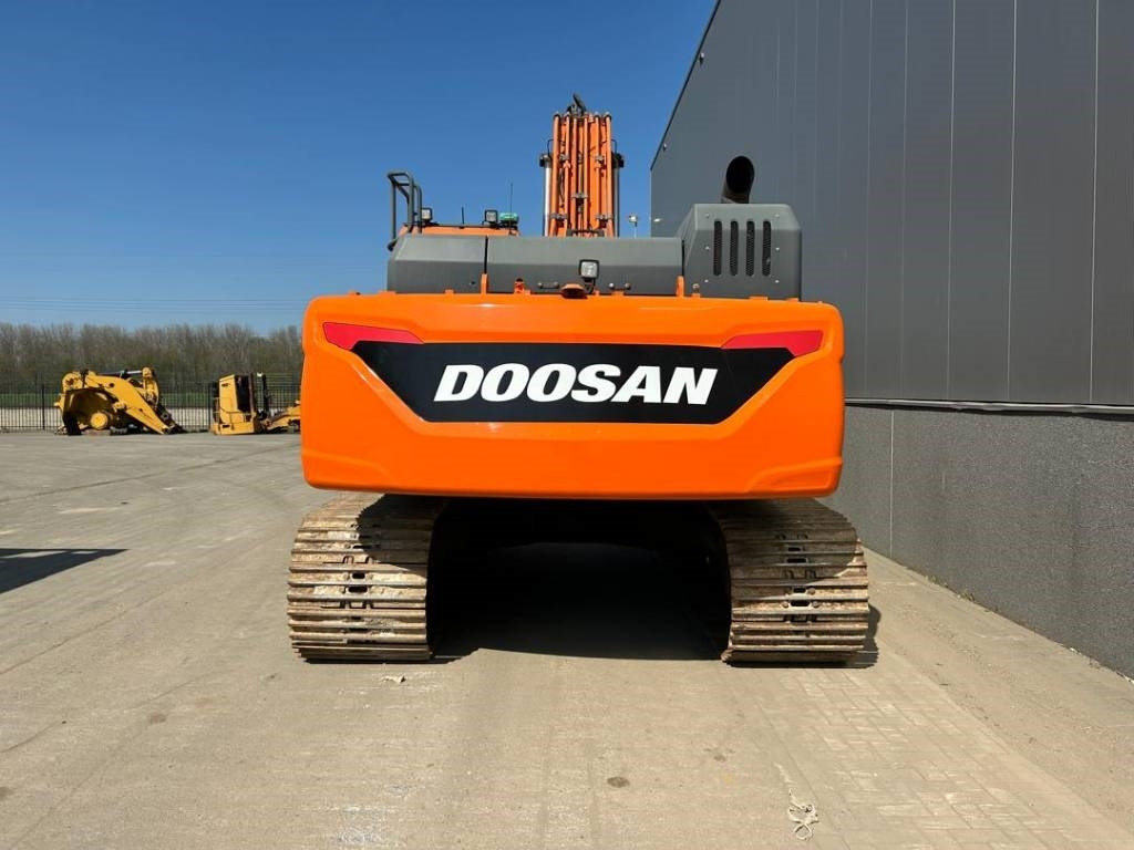 Doosan DX 300 LC-5 - Pelle sur chenille: photos 4 Doosan DX 300 LC-5 - Pelle sur chenille: photos 4