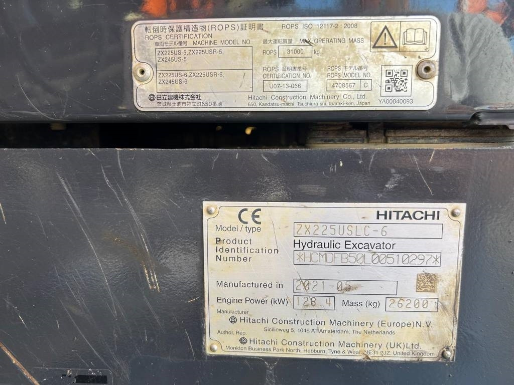 Pelle sur chenille Hitachi ZX 225 US LC-6: photos 10