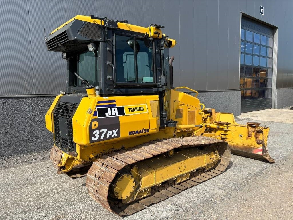 Komatsu D37 PX-23 - Bulldozer: photos 5 Komatsu D37 PX-23 - Bulldozer: photos 5