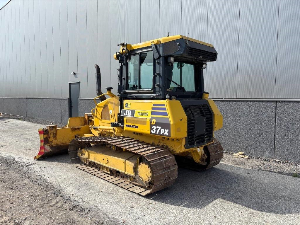 Komatsu D37 PX-23 - Bulldozer: photos 3 Komatsu D37 PX-23 - Bulldozer: photos 3