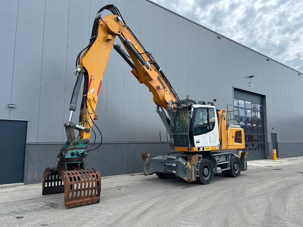 Liebherr LH 24 M - Pelle de manutention: photos 2 Liebherr LH 24 M - Pelle de manutention: photos 2