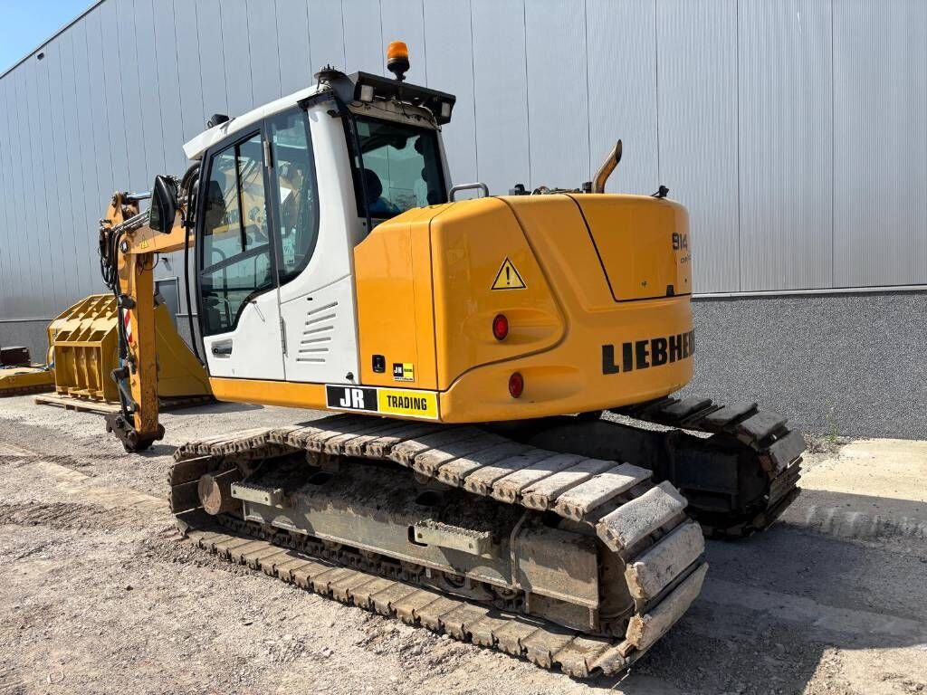 Liebherr R 914 Compact Litronic Liebherr R 914 Compact Litronic - Pelle sur chenille: photos 3 Liebherr R 914 Compact Litronic Liebherr R 914 Compact Litronic - Pelle sur chenille: photos 3