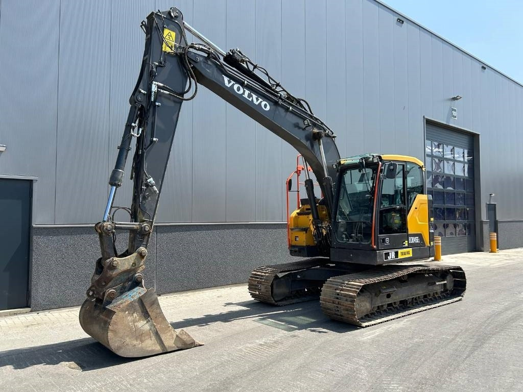 Volvo ECR 145 El - Pelle sur chenille: photos 2 Volvo ECR 145 El - Pelle sur chenille: photos 2