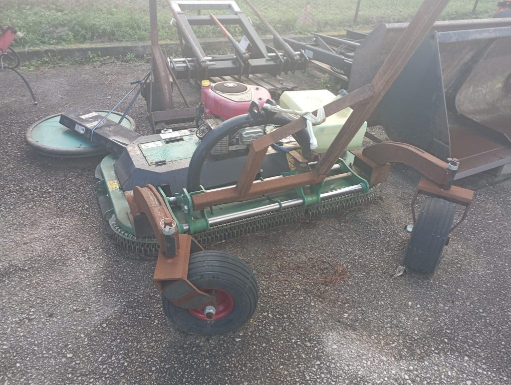 Falciatrice da recinzione GEO GB 150 H - Faucheuse: photos 1 Falciatrice da recinzione GEO GB 150 H - Faucheuse: photos 1