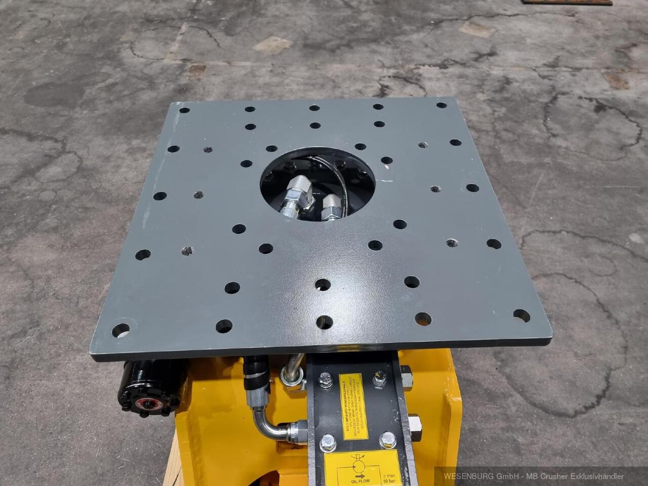 Simex Anbauverdichter PV700 inkl. Drehwerk Anbauklasse 12 - 25 t - Accessoire, Plaque vibrante pour Pelle: photos 4 Simex Anbauverdichter PV700 inkl. Drehwerk Anbauklasse 12 - 25 t - Accessoire, Plaque vibrante pour Pelle: photos 4