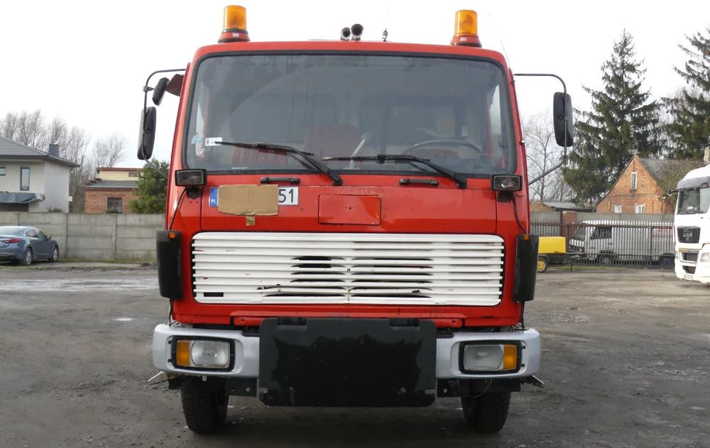 Mercedes-Benz 1019 - Camion benne: photos 1 Mercedes-Benz 1019 - Camion benne: photos 1