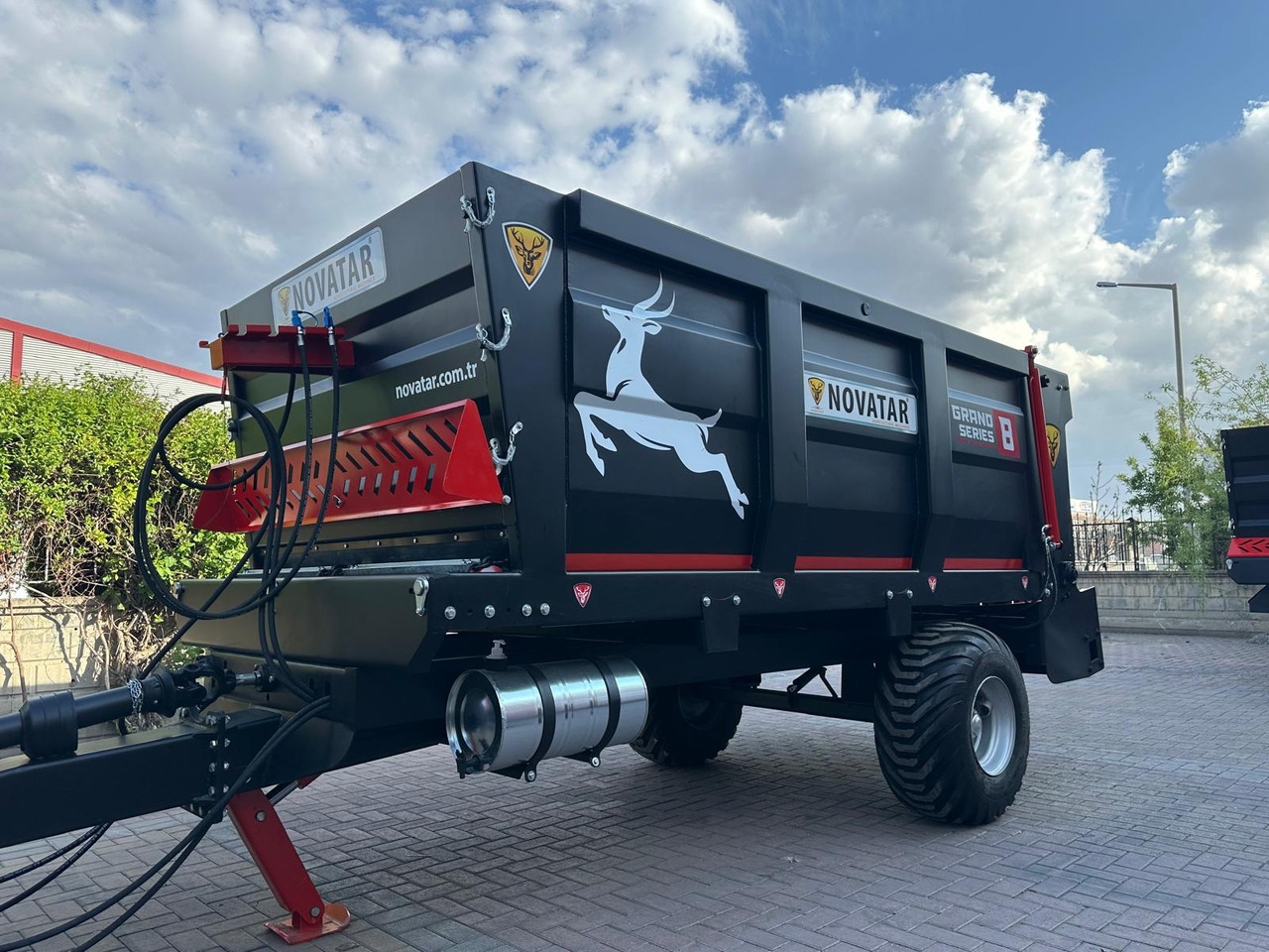 Novatar Manure Spreader 6 m3 - Epandeur à fumier: photos 4 Novatar Manure Spreader 6 m3 - Epandeur à fumier: photos 4