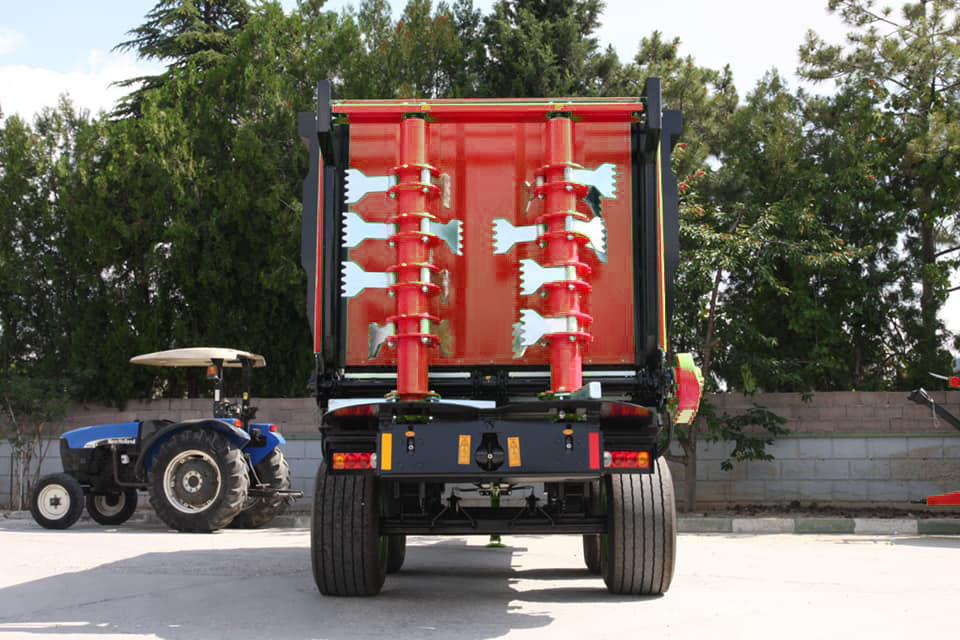 Novatar Manure Spreader Trailer 20 M3 - Epandeur à fumier: photos 2 Novatar Manure Spreader Trailer 20 M3 - Epandeur à fumier: photos 2