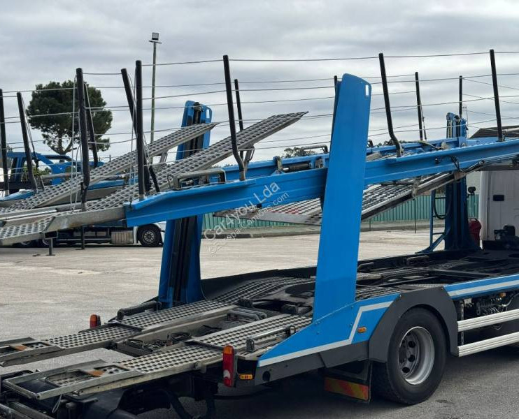 Scania P 450 - Camion porte-voitures: photos 4 Scania P 450 - Camion porte-voitures: photos 4