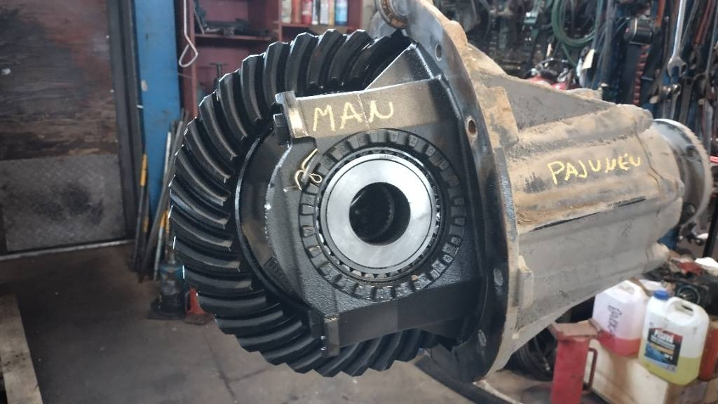 MAN HY-1350 takaperä 3,70 - Essieu et pièces pour Camion: photos 1 MAN HY-1350 takaperä 3,70 - Essieu et pièces pour Camion: photos 1