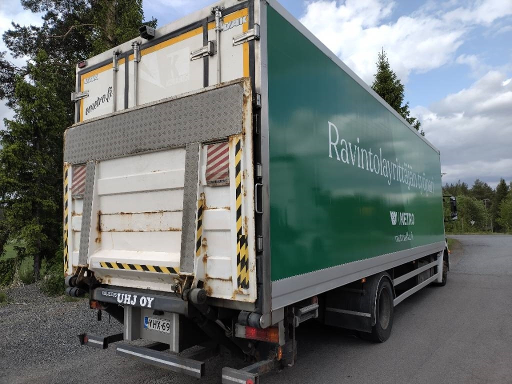 Mercedes-Benz Axor 1829 thermo king kone, 8,35m kori - Camion frigorifique: photos 3 Mercedes-Benz Axor 1829 thermo king kone, 8,35m kori - Camion frigorifique: photos 3