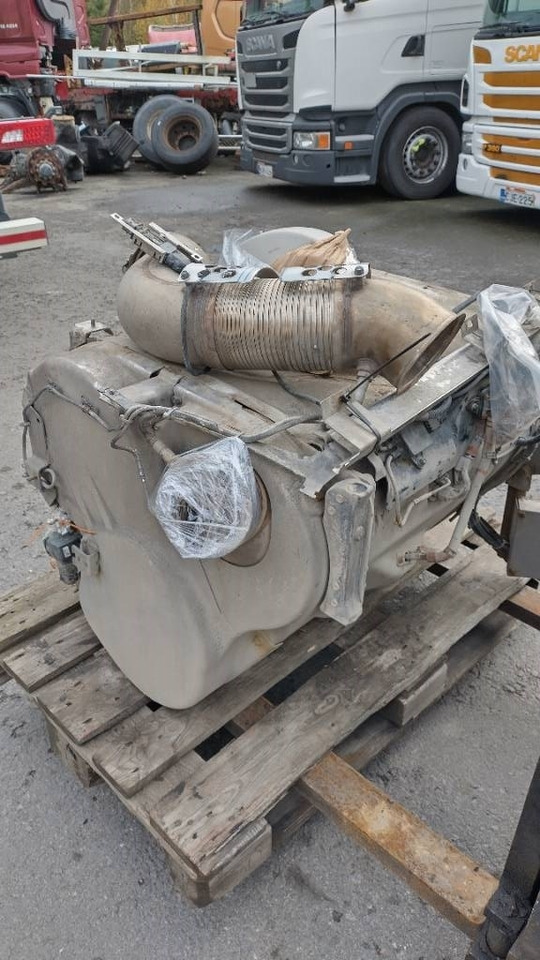 Scania NG580 pystyputki katalysaattori täydellinen pake - Moteur pour Camion: photos 4 Scania NG580 pystyputki katalysaattori täydellinen pake - Moteur pour Camion: photos 4