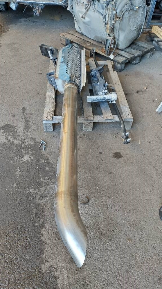 Scania NG580 pystyputki katalysaattori täydellinen pake - Moteur pour Camion: photos 2 Scania NG580 pystyputki katalysaattori täydellinen pake - Moteur pour Camion: photos 2