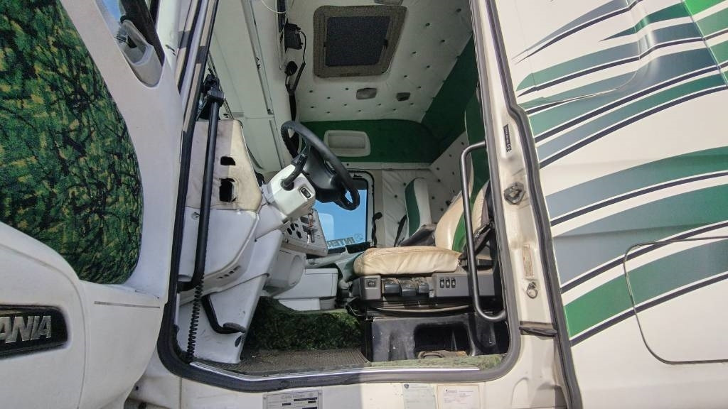 Scania R500 8x4 ilmajousi alusta - Châssis cabine: photos 4 Scania R500 8x4 ilmajousi alusta - Châssis cabine: photos 4