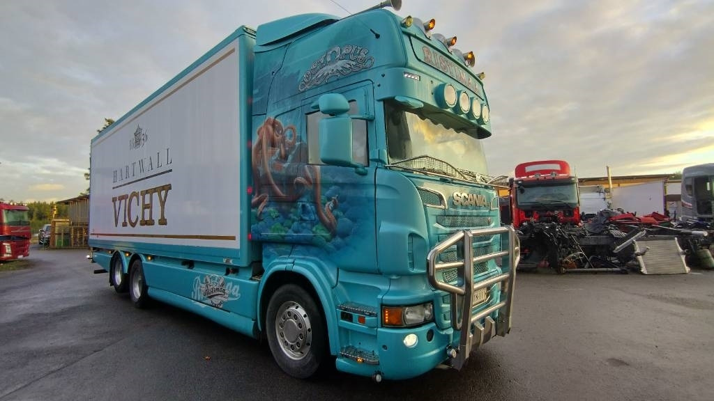 Scania R560 6x2 8,35m umpikori +pl-nostin - Camion fourgon: photos 2 Scania R560 6x2 8,35m umpikori +pl-nostin - Camion fourgon: photos 2