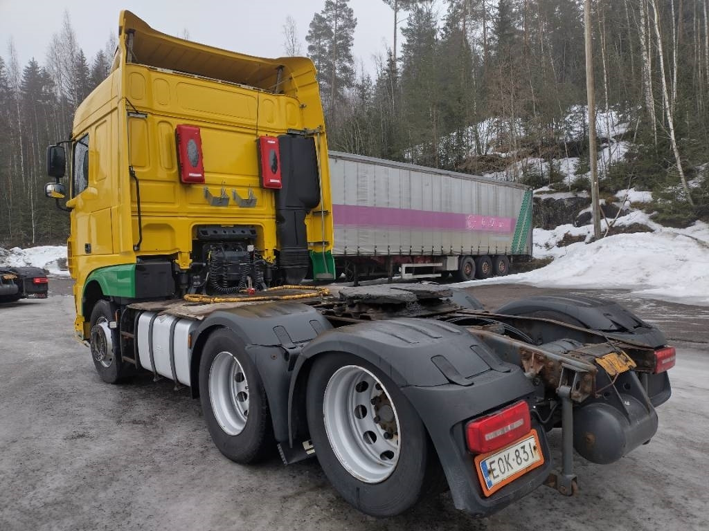 DAF XF440 Euro6 6x2 , hydrauliikka - Tracteur routier: photos 4 DAF XF440 Euro6 6x2 , hydrauliikka - Tracteur routier: photos 4