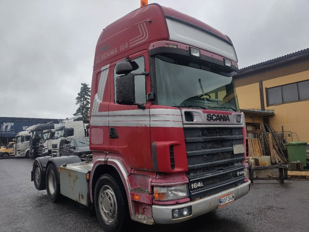 Scania R164 6x2 vetoauto,täysilma,manuaali - Tracteur routier: photos 1 Scania R164 6x2 vetoauto,täysilma,manuaali - Tracteur routier: photos 1