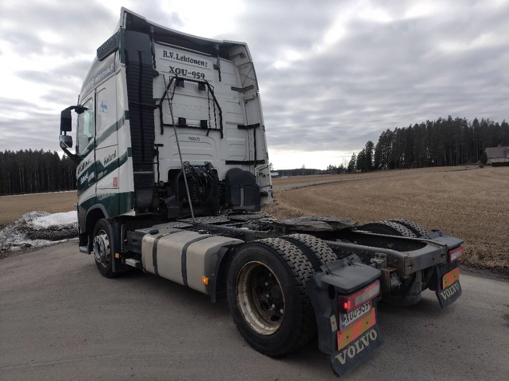 Volvo FH460 mega veturi - Tracteur routier: photos 4 Volvo FH460 mega veturi - Tracteur routier: photos 4